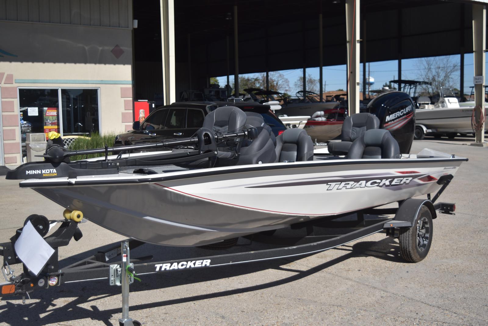 2022 Tracker Boats boat for sale, model of the boat is Pro Team 175 TXW TE, 75 ELPT & Image # 12 of 14