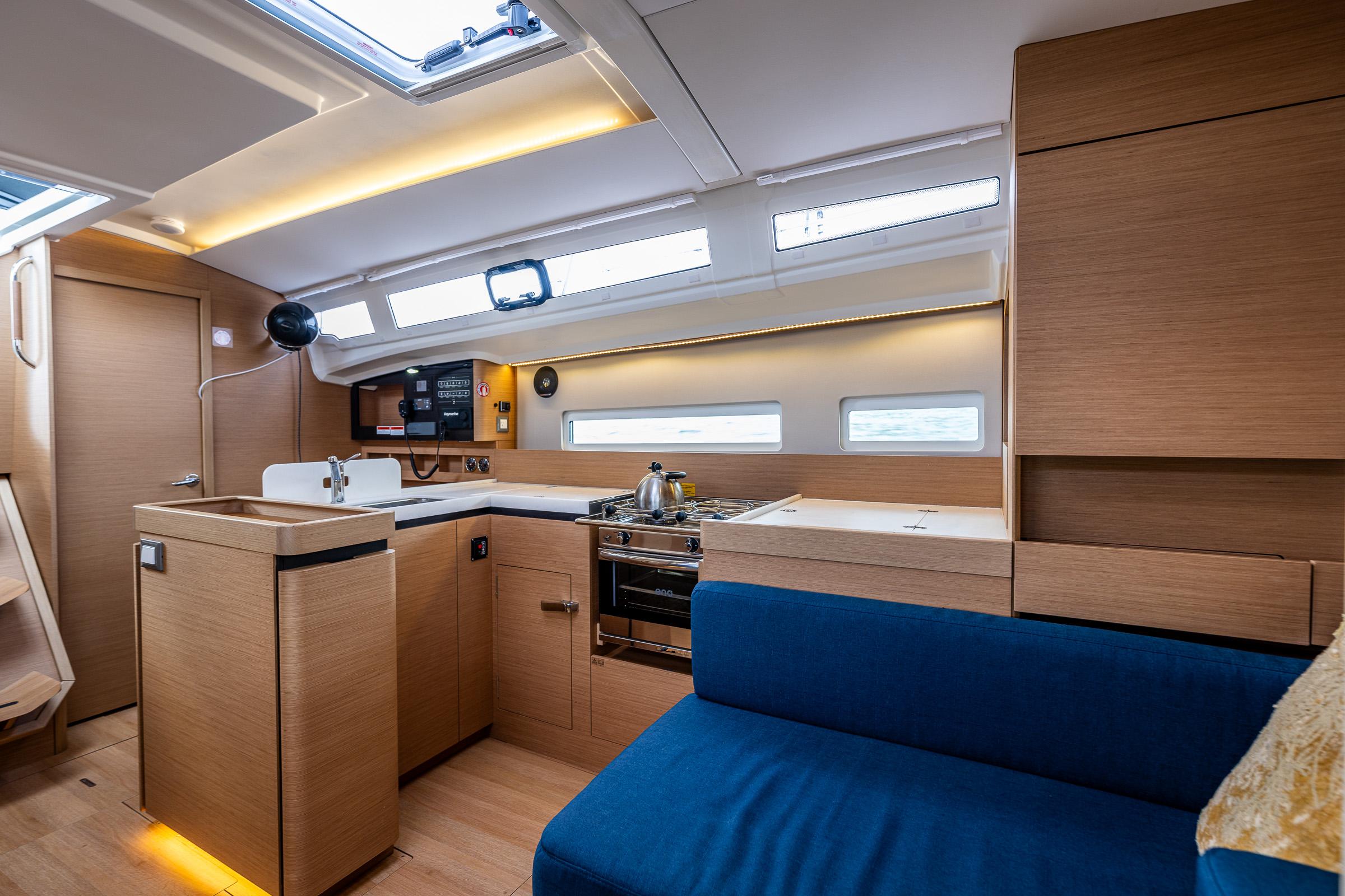 Jeanneau-Sun Odyssey 410 2022-Into The Blue WA-US-9751190 | Thumbnail