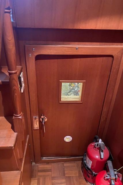 Destiny Yacht Photos Pics Engine Room Companionway Door