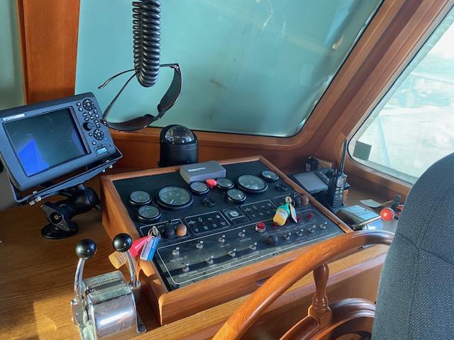 Destiny Yacht Photos Pics Lower Helm Dash