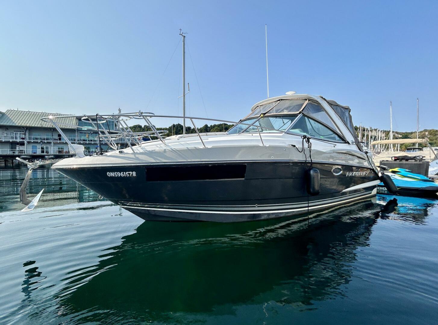 2018-monterey-295-sport-yacht-power-9531212-20250402082507647-1_XLARGE