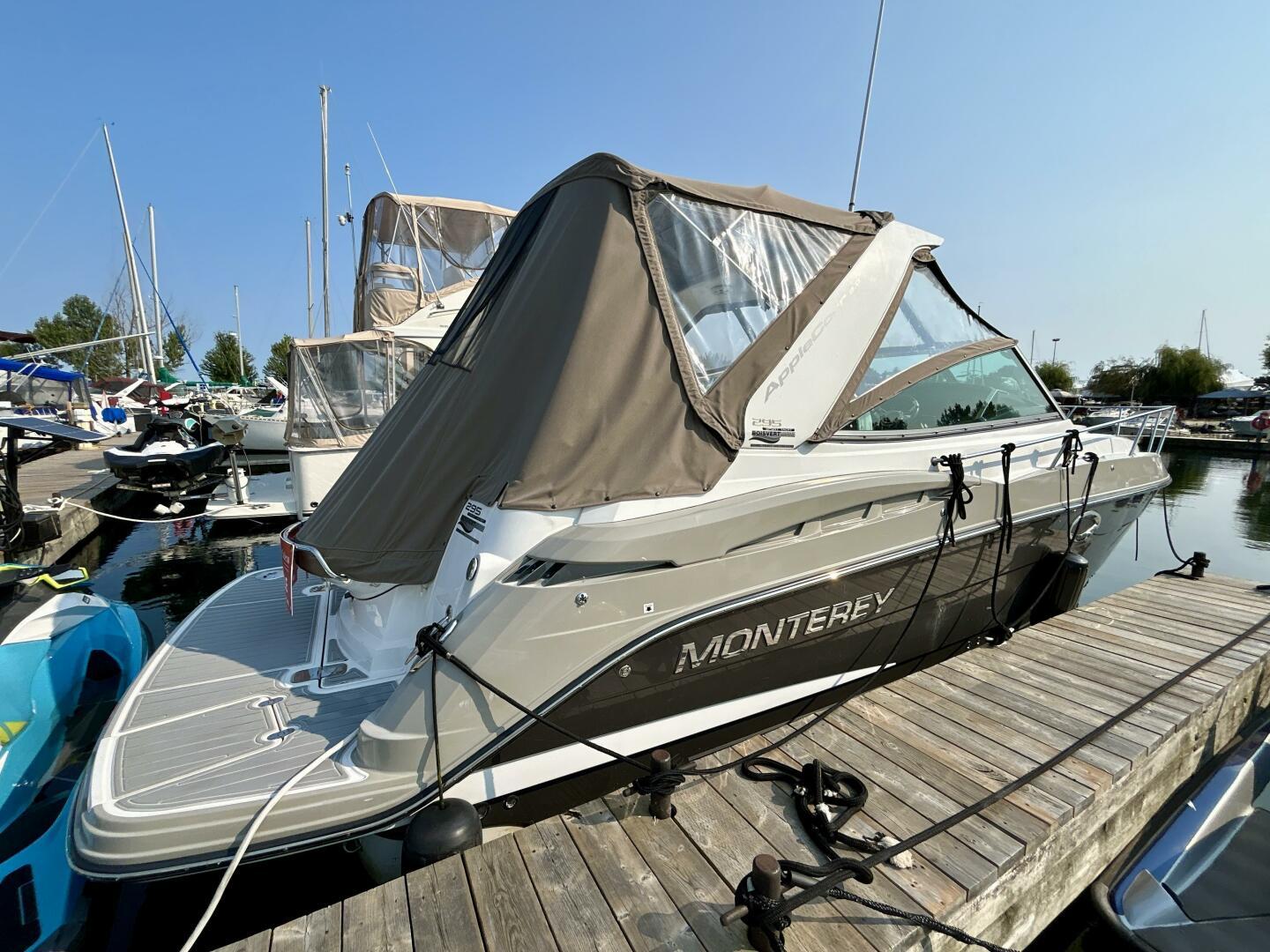 2018-monterey-295-sport-yacht-power-9531212-20250402082513668-1_XLARGE