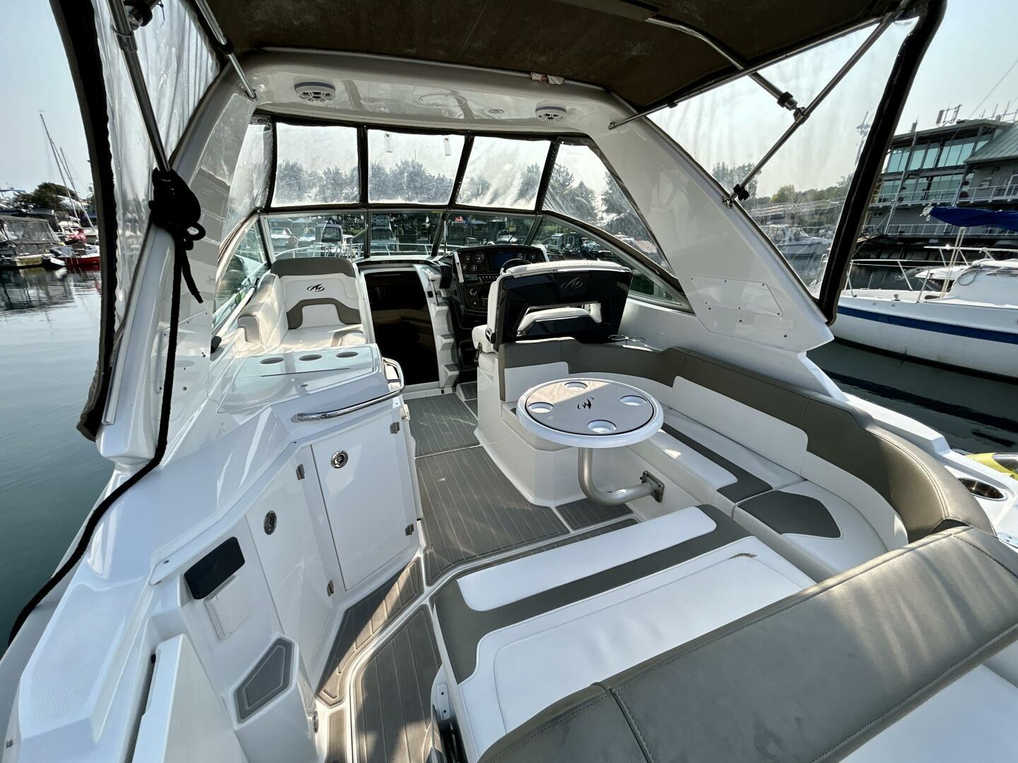 2018-monterey-295-sport-yacht-power-9531212-20250402082543663-1_XLARGE