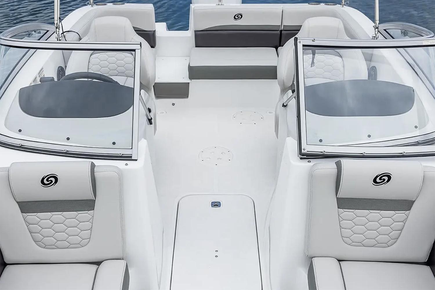 2026 Hurricane SunDeck 2050 OB-6