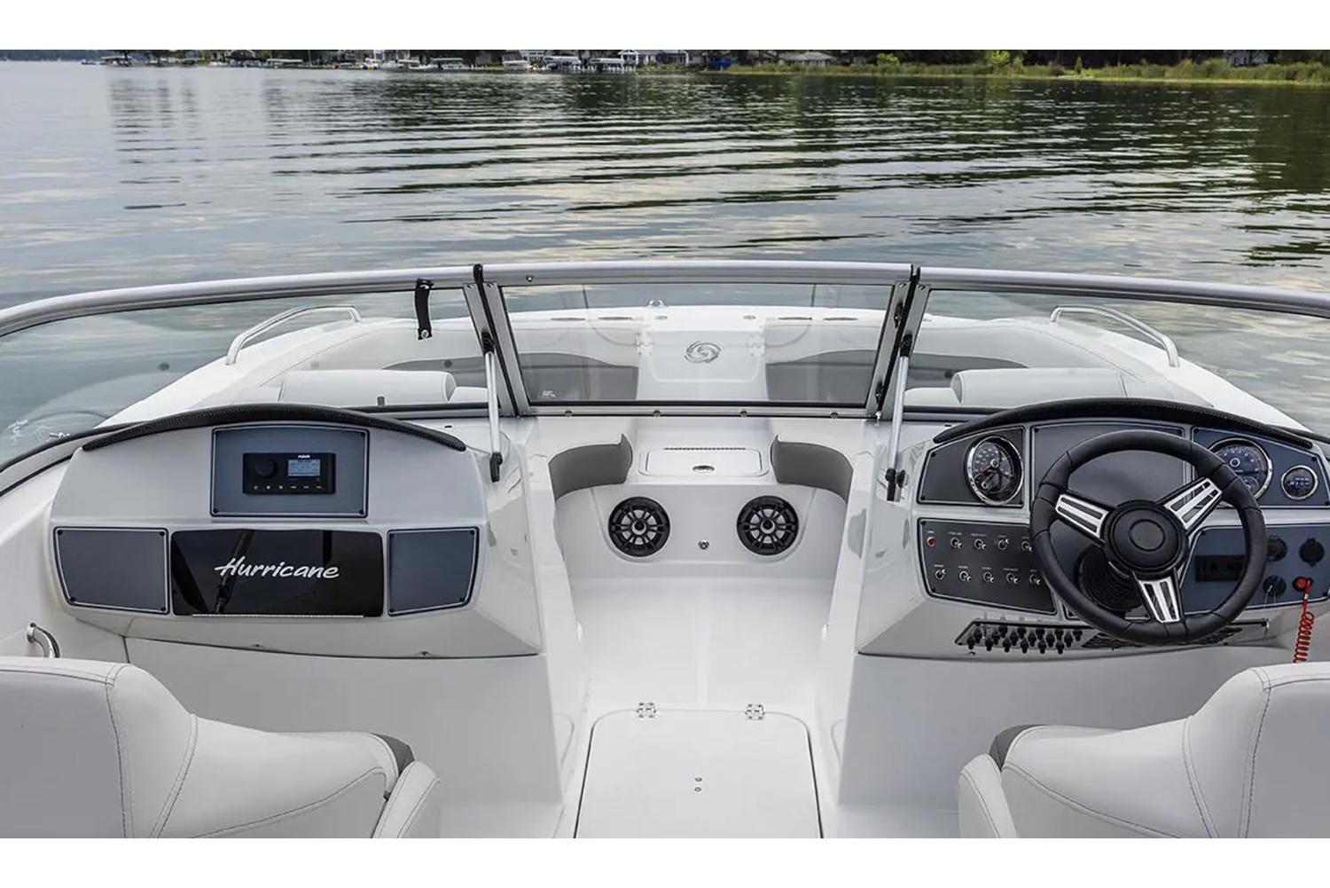2026 Hurricane SunDeck 2050 OB-4