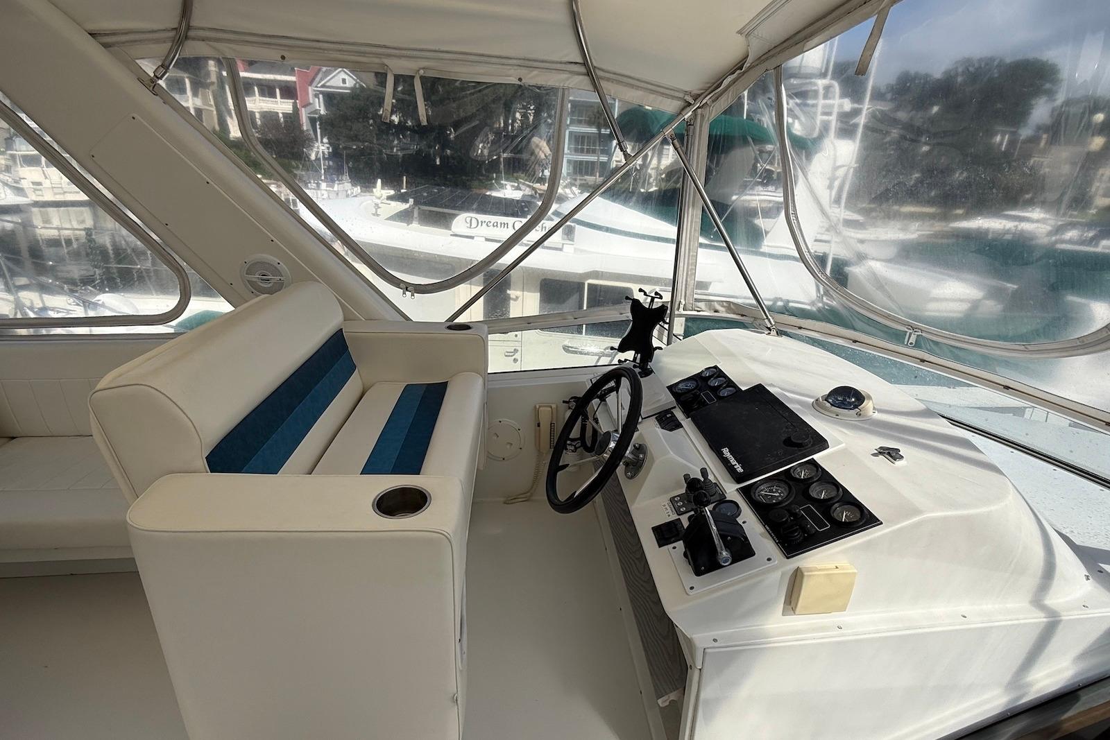 SC 10461 KM Knot 10 Yacht Sales SC 10461 KM Knot 10 Yacht Sales