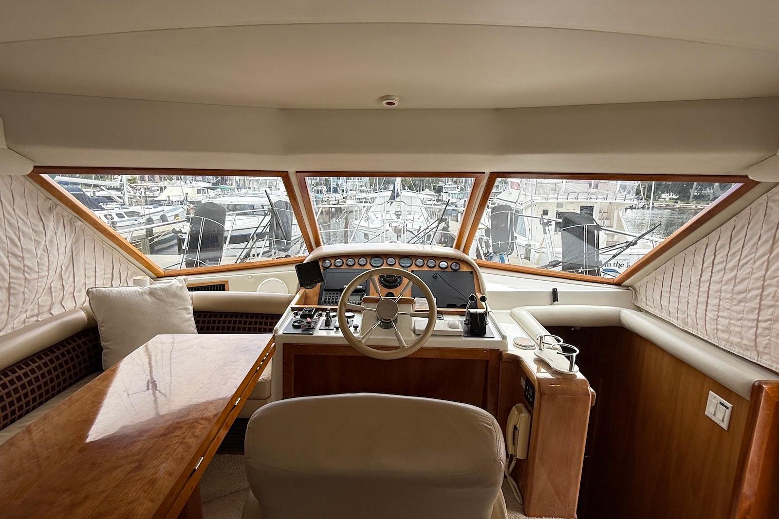 SC 10461 KM Knot 10 Yacht Sales SC 10461 KM Knot 10 Yacht Sales