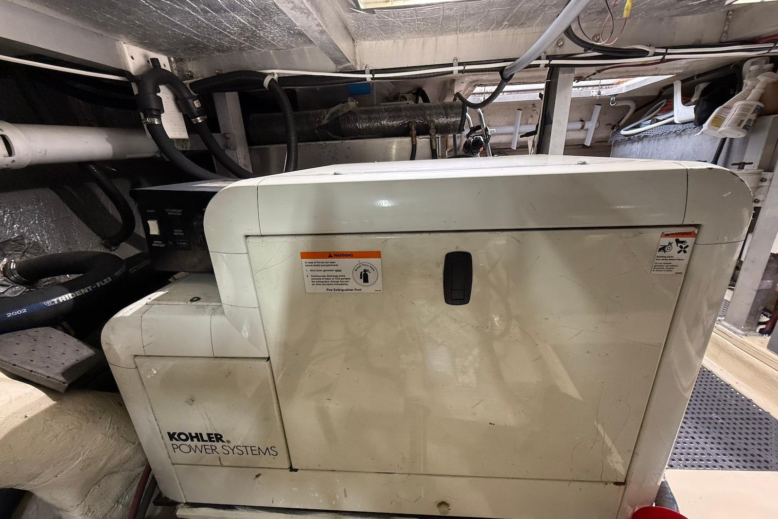 SC 10461 KM Knot 10 Yacht Sales SC 10461 KM Knot 10 Yacht Sales