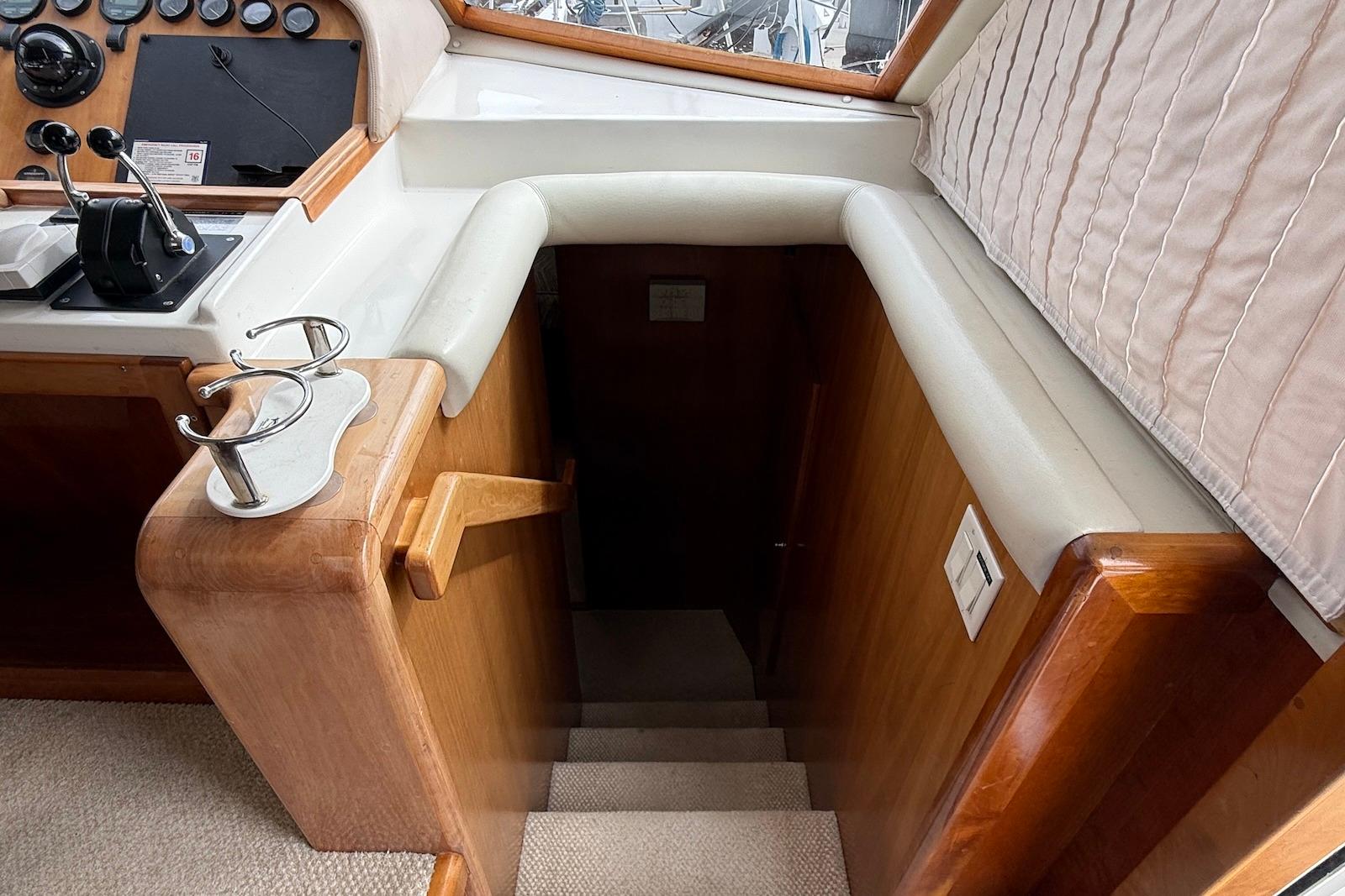 SC 10461 KM Knot 10 Yacht Sales SC 10461 KM Knot 10 Yacht Sales