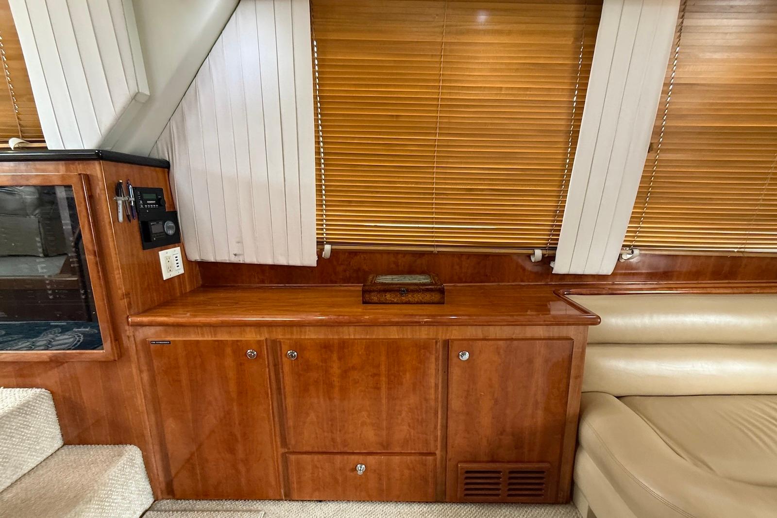 SC 10461 KM Knot 10 Yacht Sales SC 10461 KM Knot 10 Yacht Sales