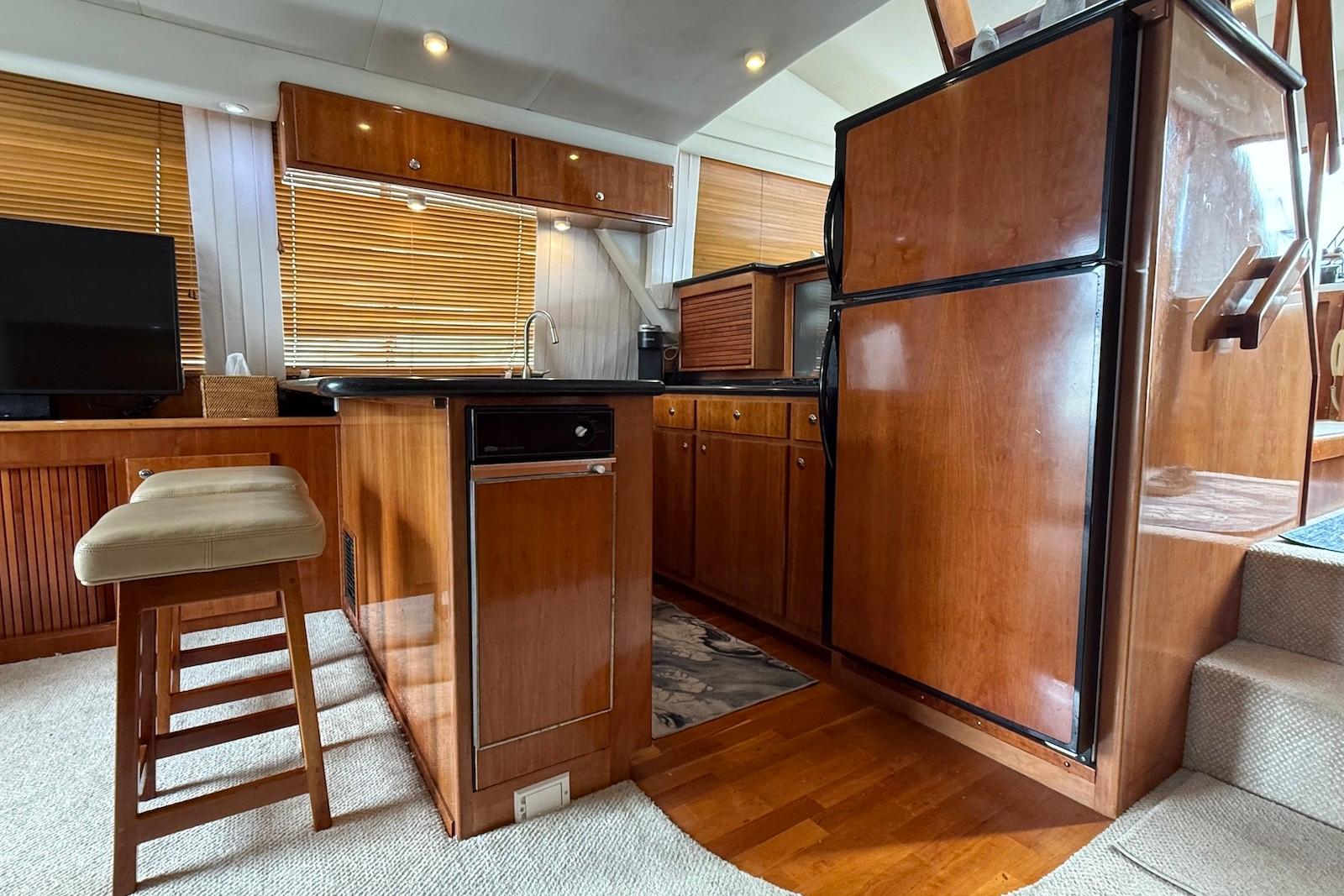 SC 10461 KM Knot 10 Yacht Sales SC 10461 KM Knot 10 Yacht Sales