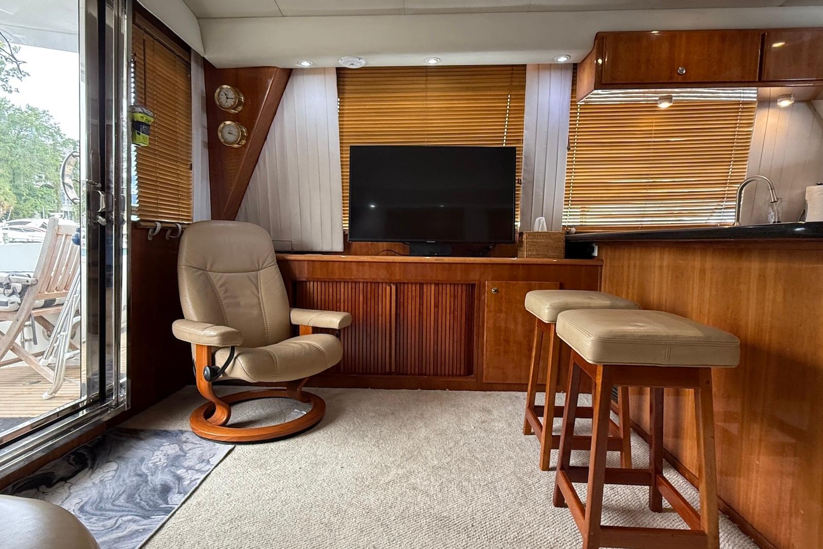 SC 10461 KM Knot 10 Yacht Sales SC 10461 KM Knot 10 Yacht Sales