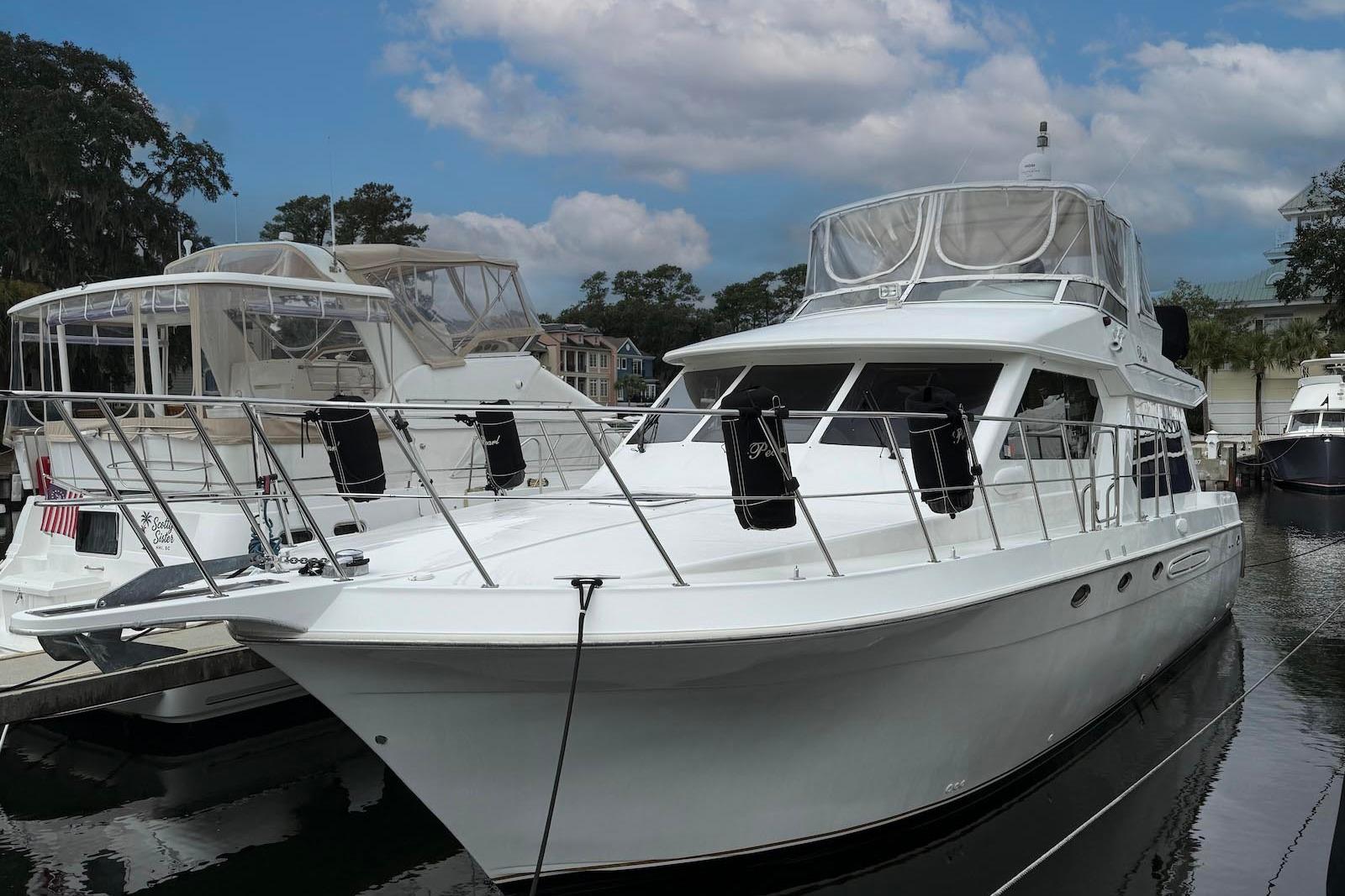 SC 10461 KM Knot 10 Yacht Sales SC 10461 KM Knot 10 Yacht Sales