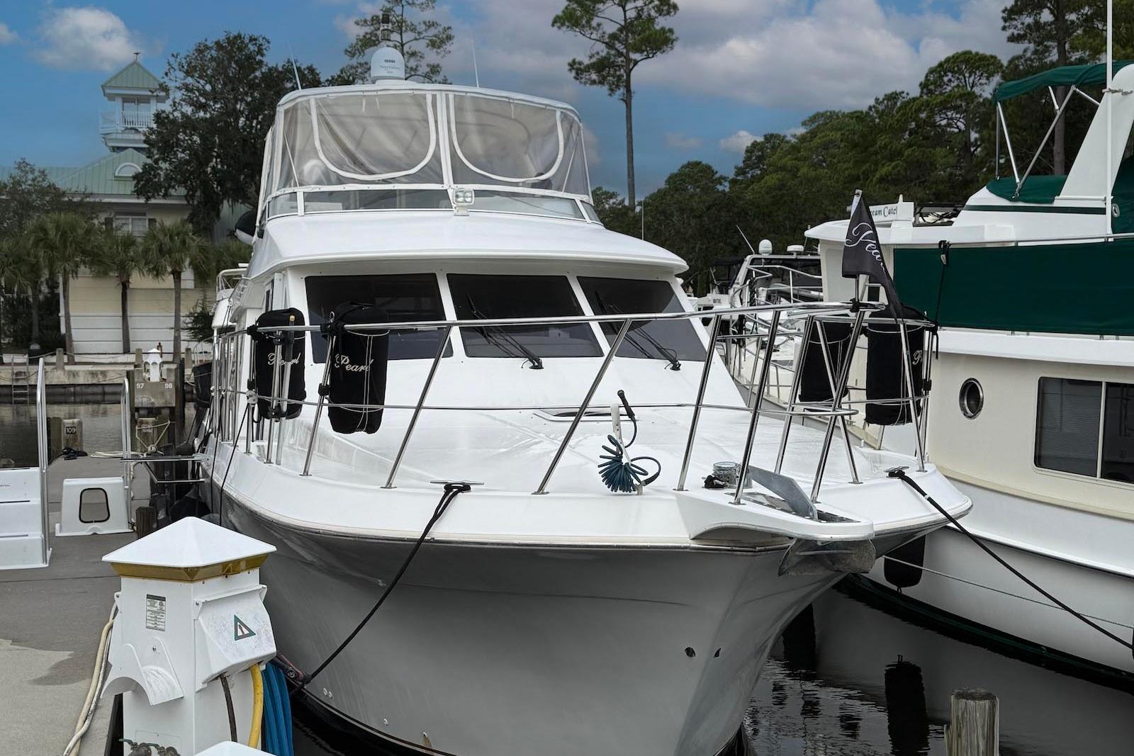 SC 10461 KM Knot 10 Yacht Sales SC 10461 KM Knot 10 Yacht Sales