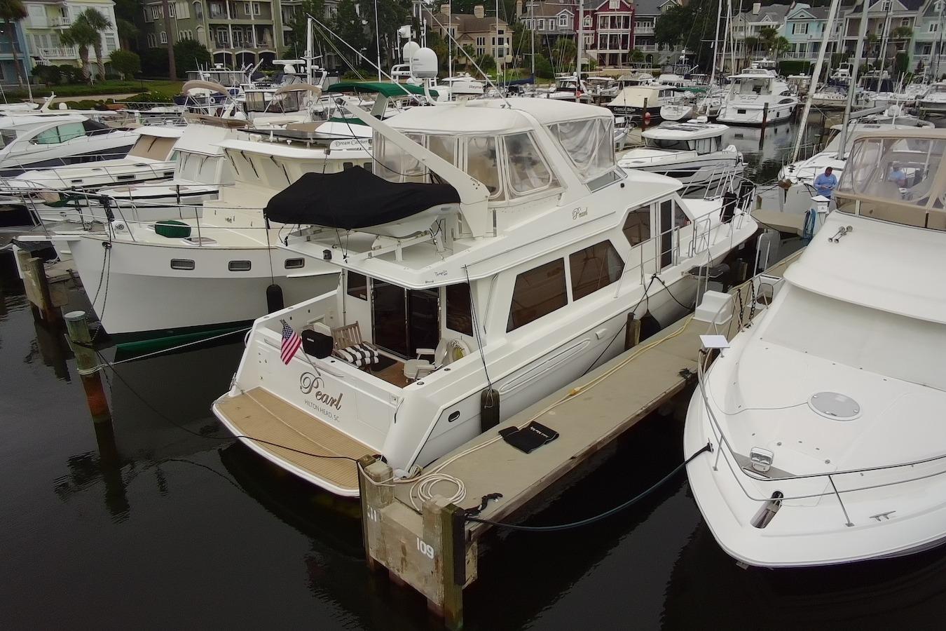 SC 10461 KM Knot 10 Yacht Sales SC 10461 KM Knot 10 Yacht Sales
