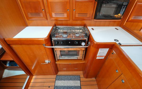 37' Beneteau, Listing Number 100914071, - Photo No. 76