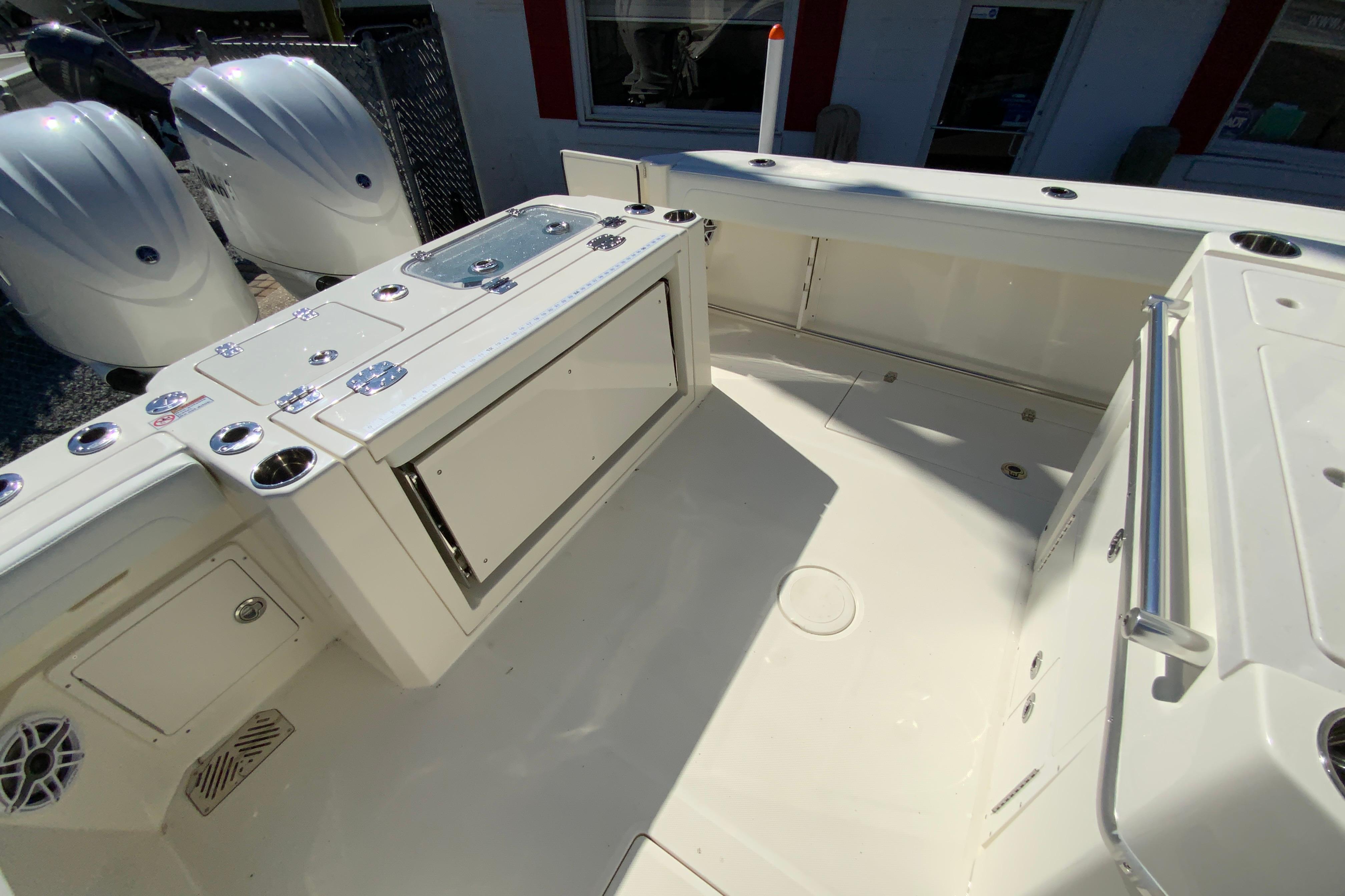 2025 Cobia 285 Open Center Console-15