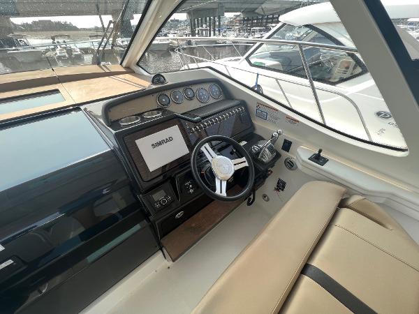 35' Sea Ray, Listing Number 100905274, - Photo No. 9