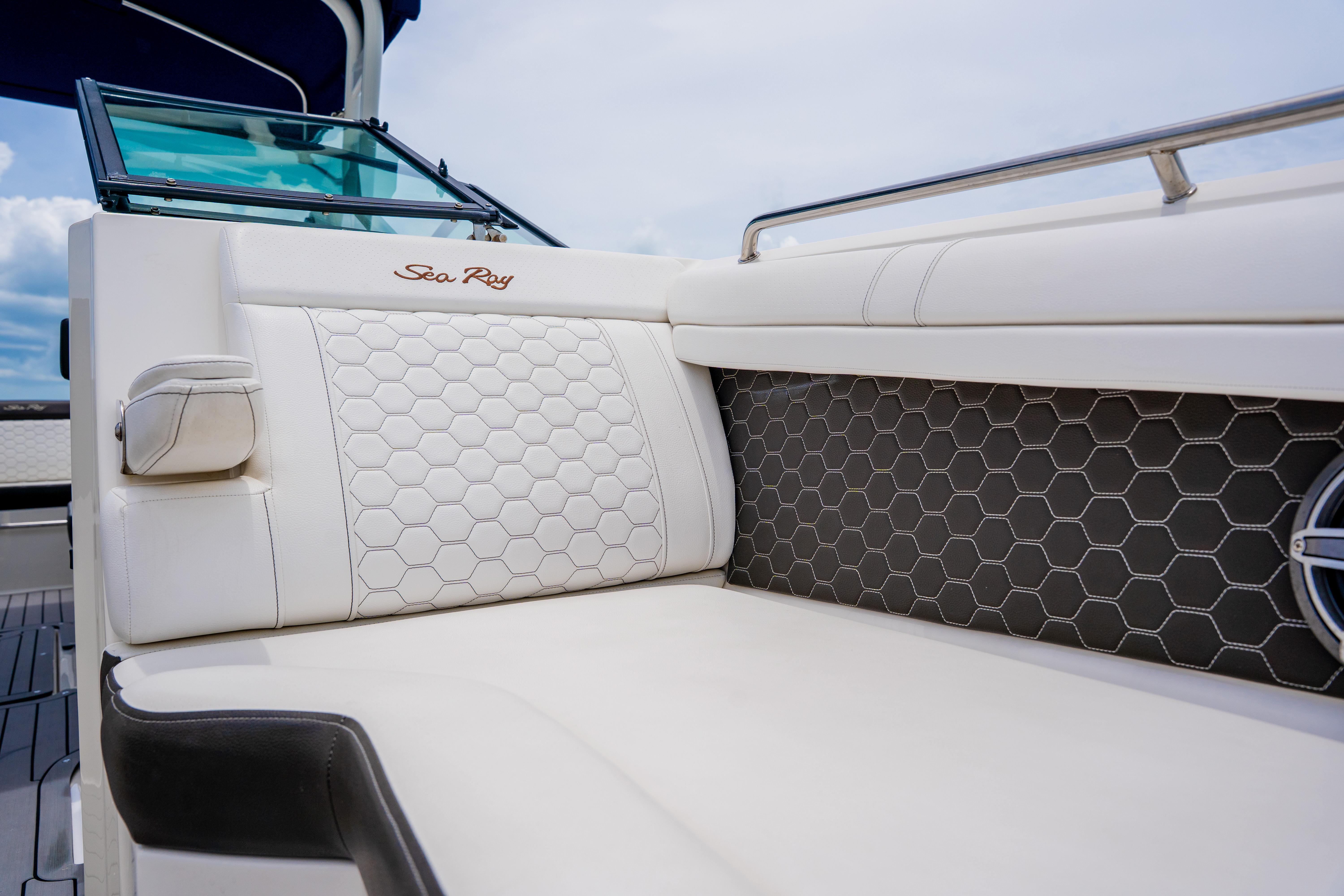 2019-sea-ray-sdx-270-outboard-power-9841205-20250622125239311-1