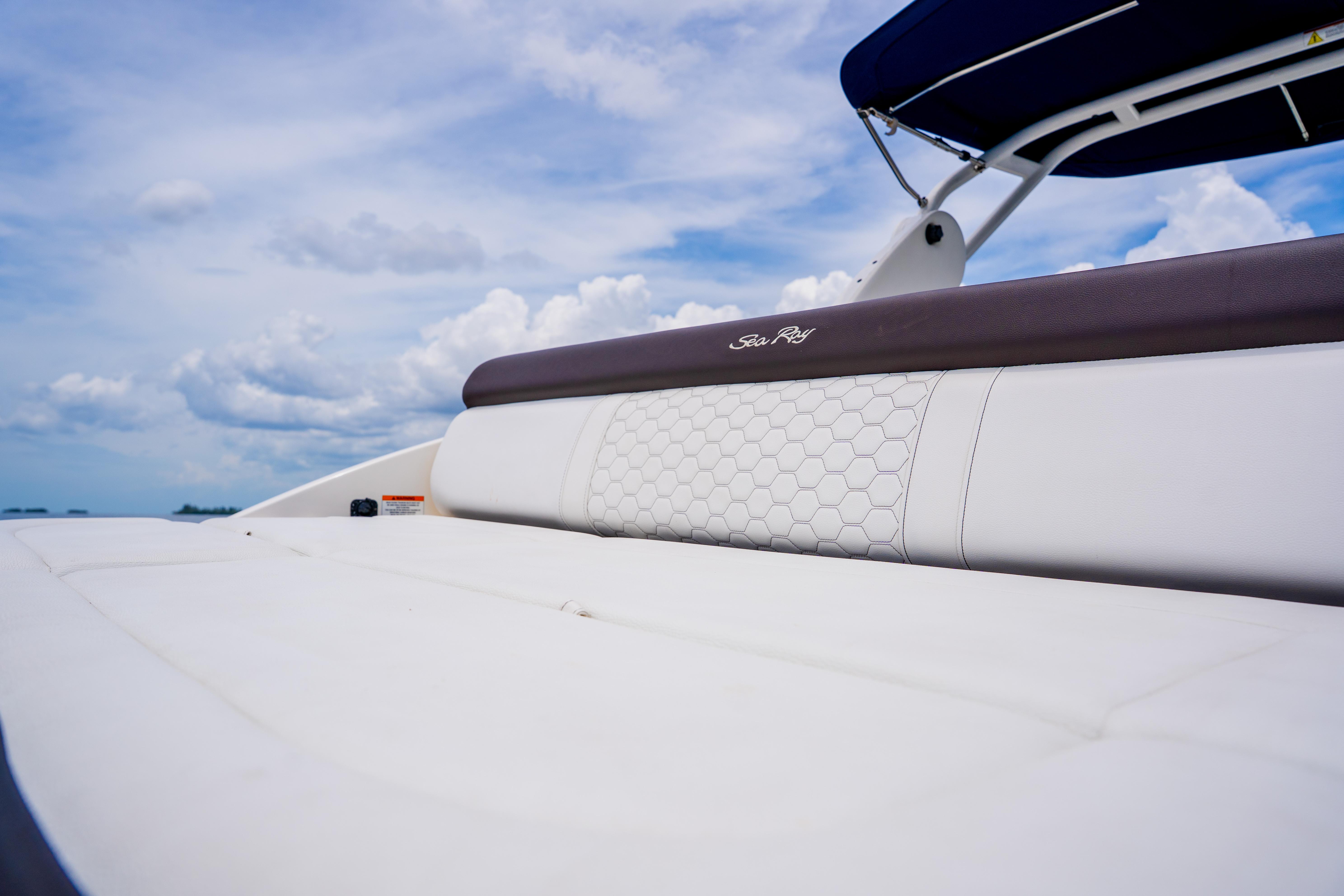 2019-sea-ray-sdx-270-outboard-power-9841205-20250622125430560-1