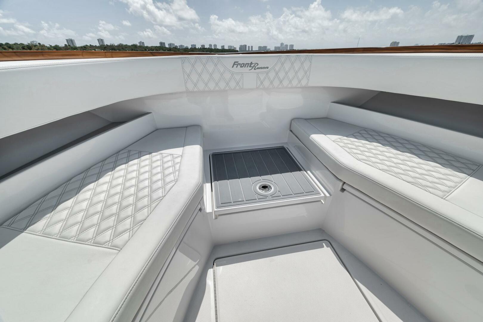 2024-front-runner-47-center-console-power-9751250-20250408125303437-1_XLARGE