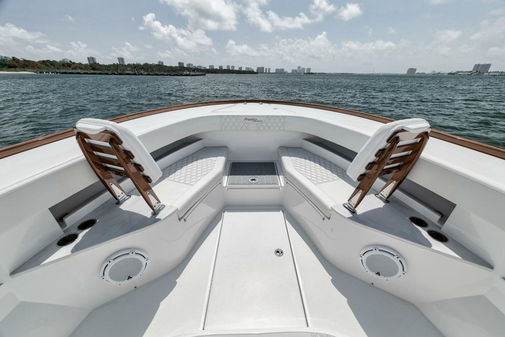 2024-front-runner-47-center-console-power-9751250-20250408125305353-1_XLARGE
