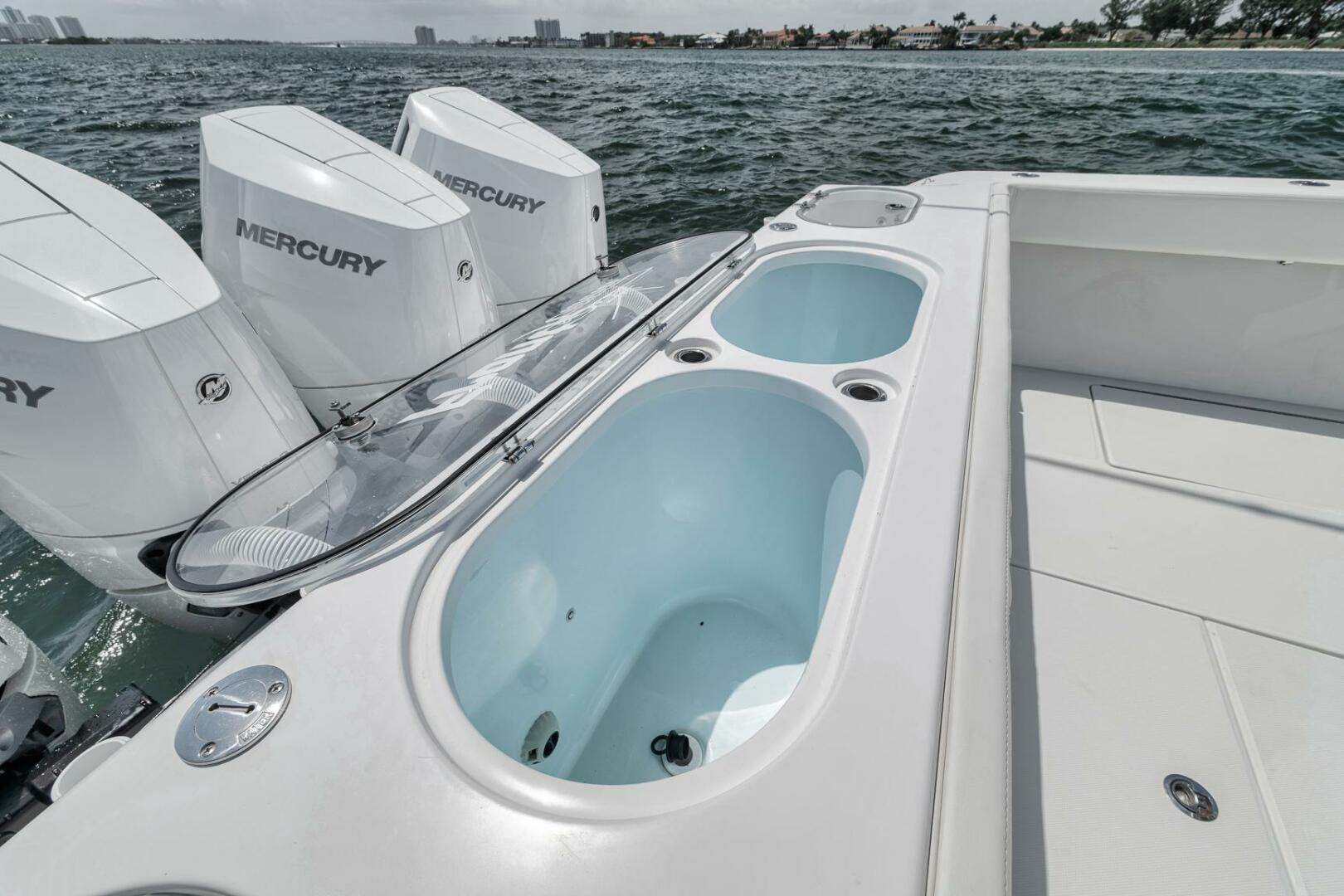 2024-front-runner-47-center-console-power-9751250-20250408125324250-1_XLARGE