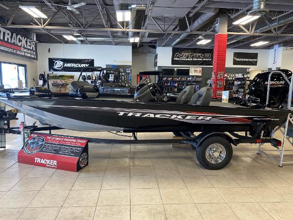 2022 Tracker Boats boat for sale, model of the boat is Pro Team 175 TXW & Image # 1 of 42