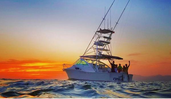 Photo of 2005 Cabo 35'