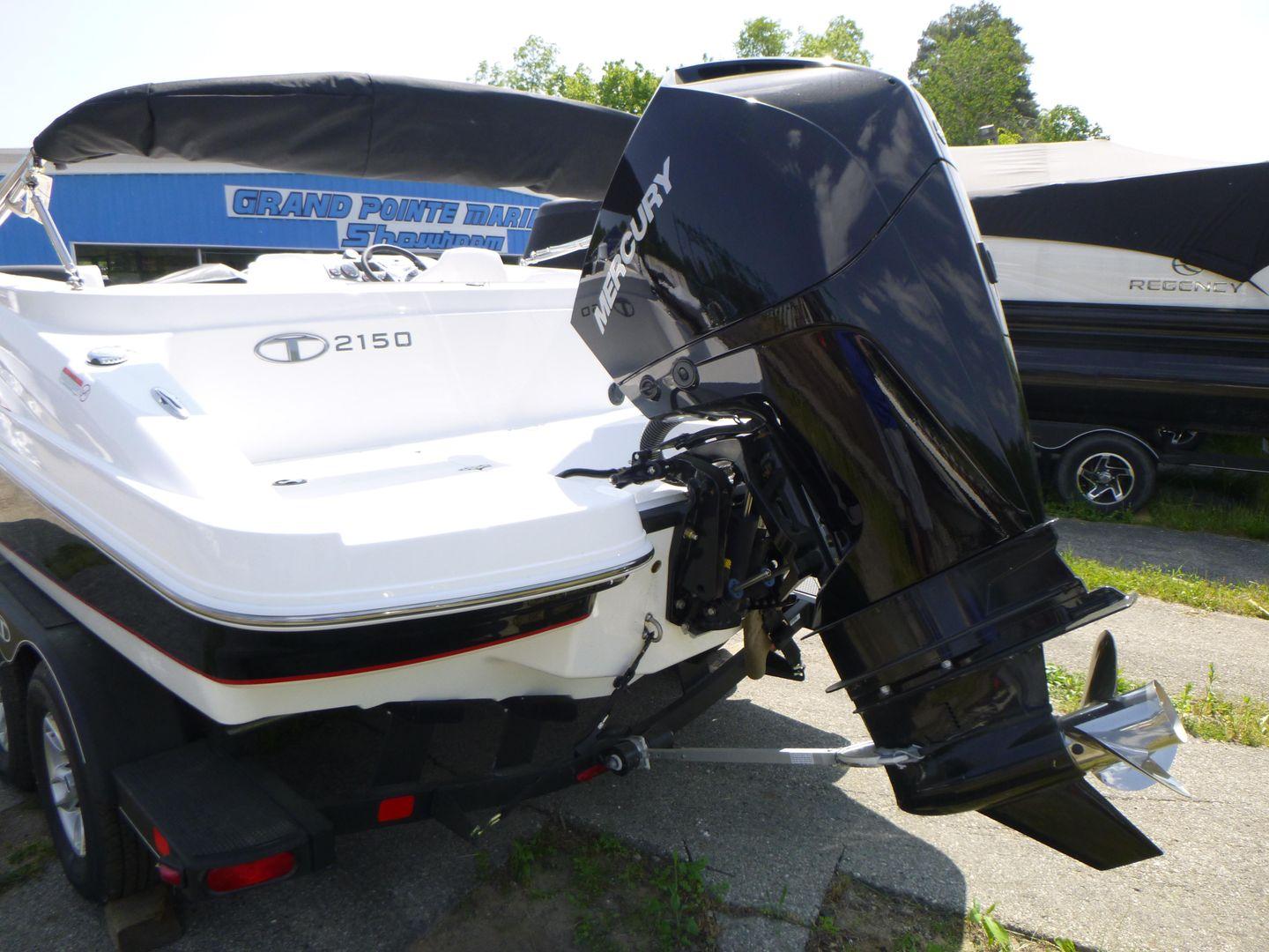 2023 Tahoe 2150 Gallery