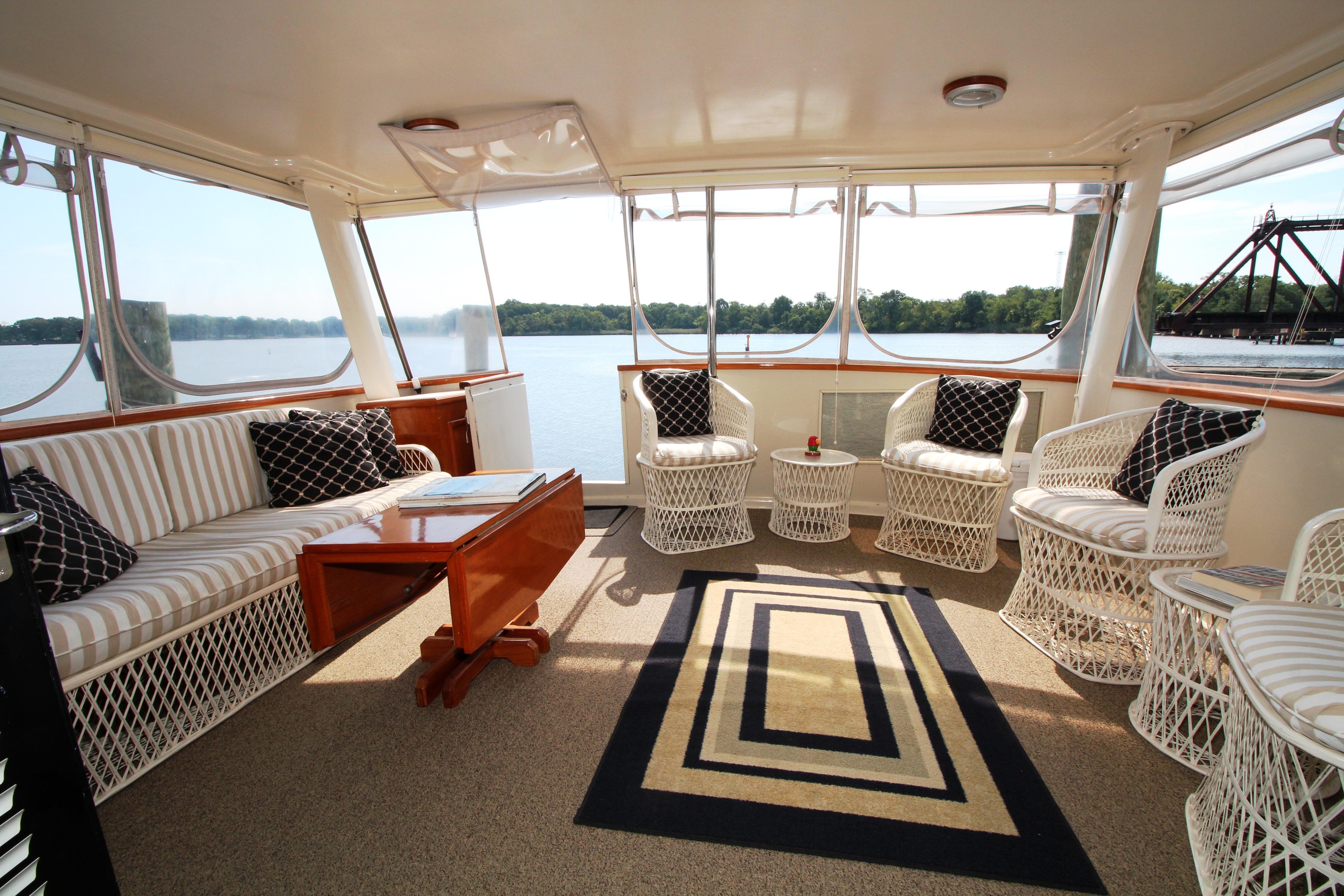 Aft Deck w/new carpet in 2014!