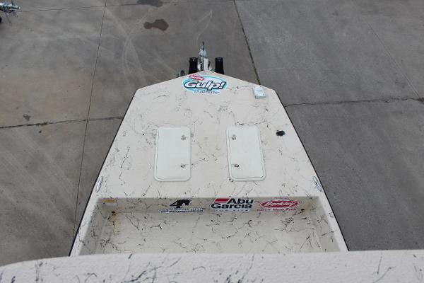 2019 Majek boat for sale, model of the boat is 22 ILLUSION & Image # 10 of 17