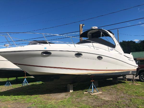 33' Four Winns, Listing Number 100916516, - Photo No. 1