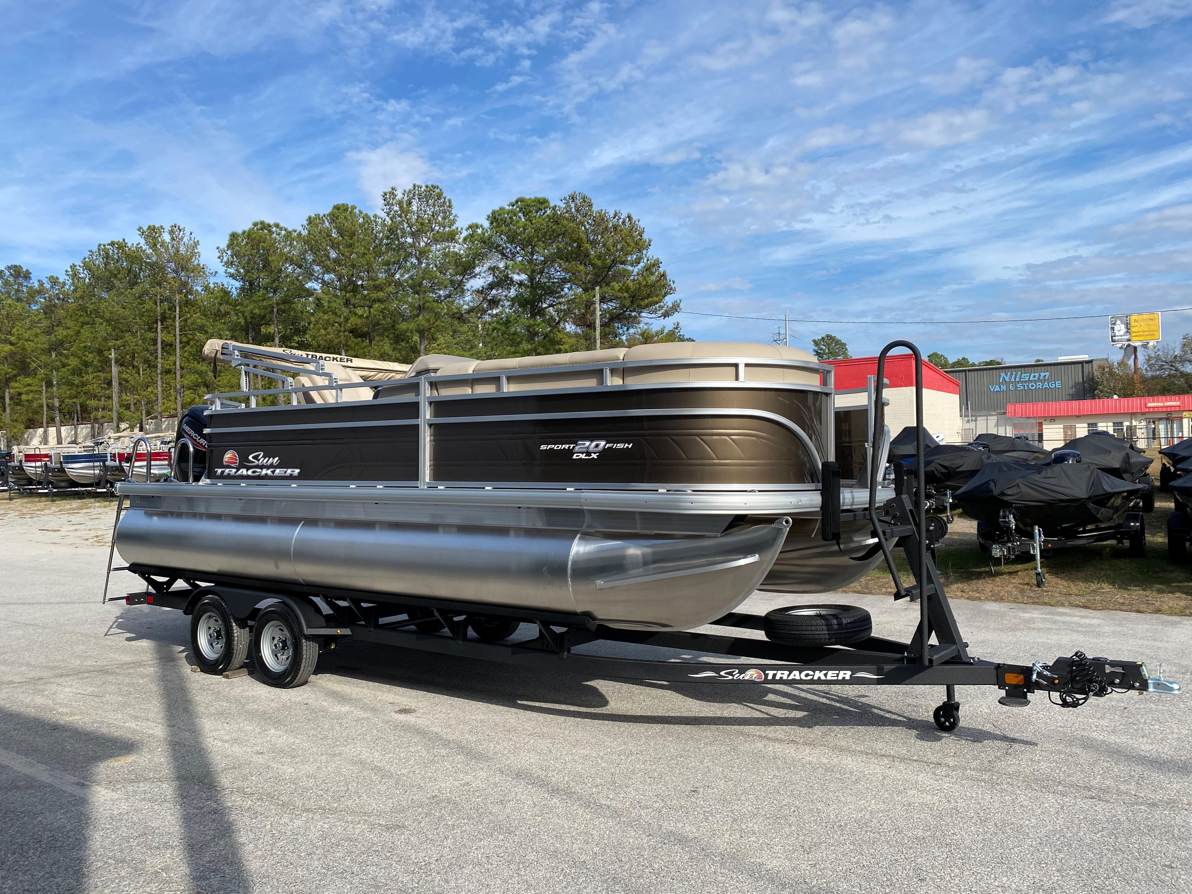 2024 Sun Tracker Sportfish™ 20 DLX