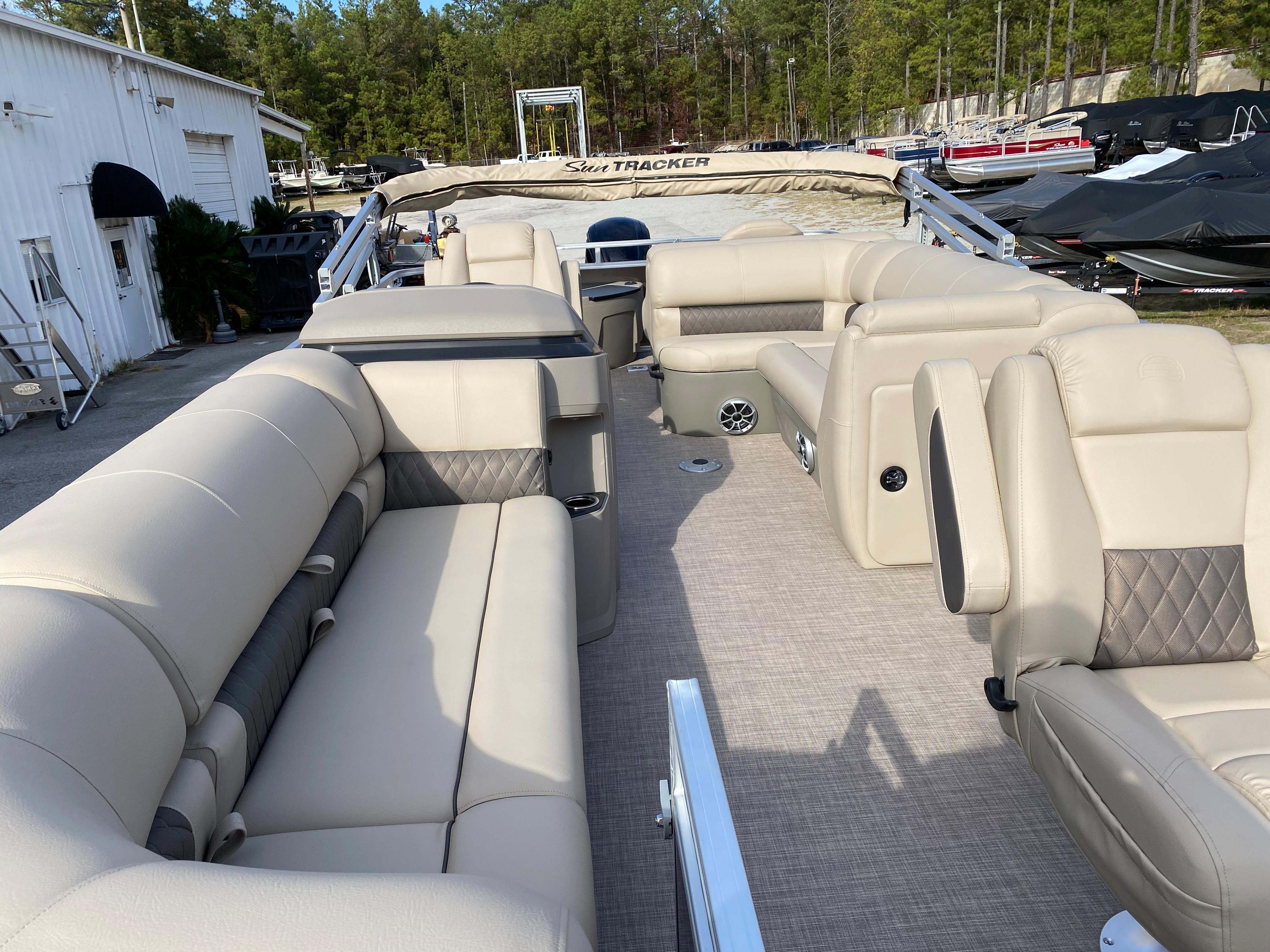 2024 Sun Tracker Sportfish™ 20 DLX