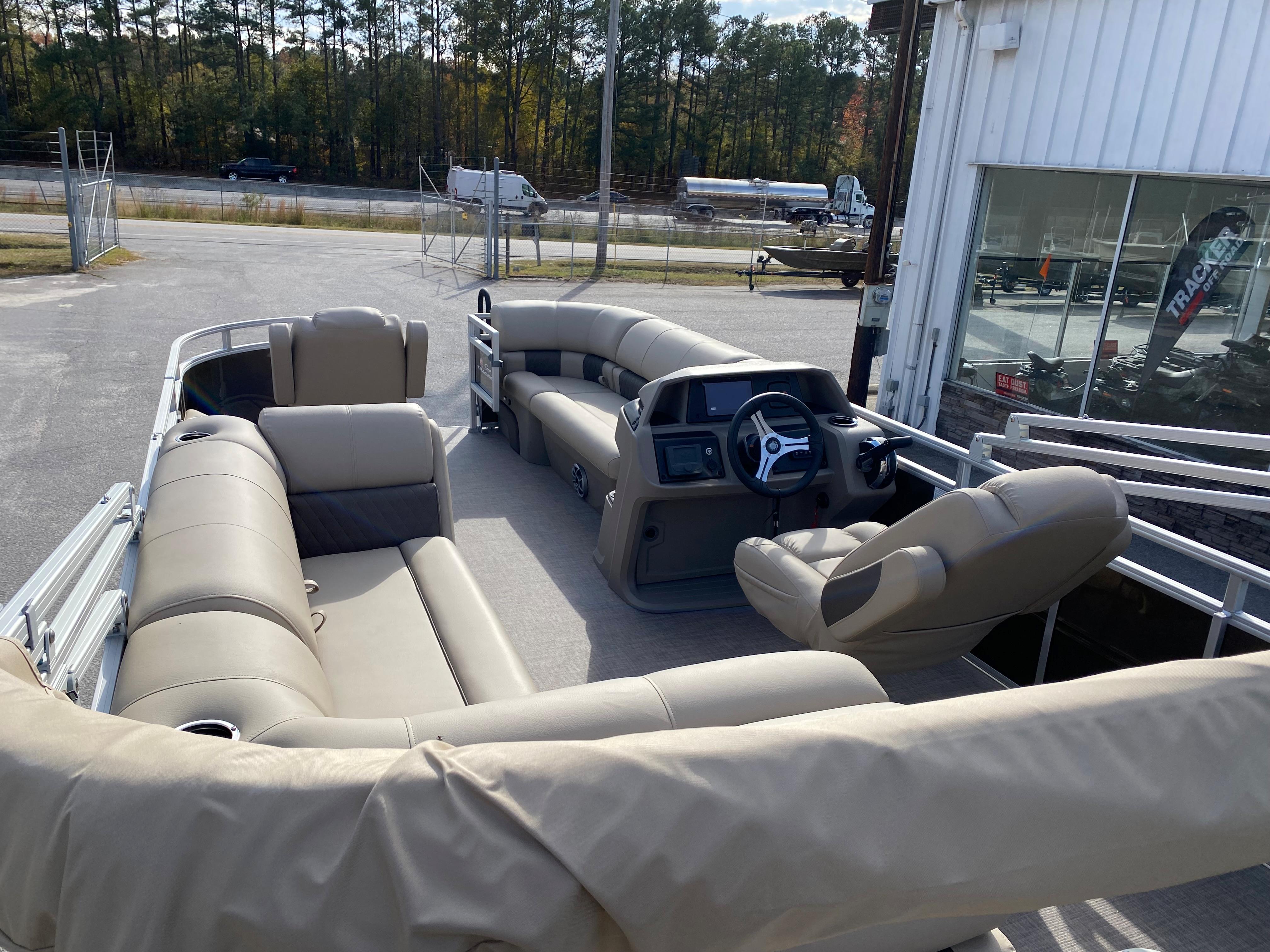 2024 Sun Tracker Sportfish™ 20 DLX