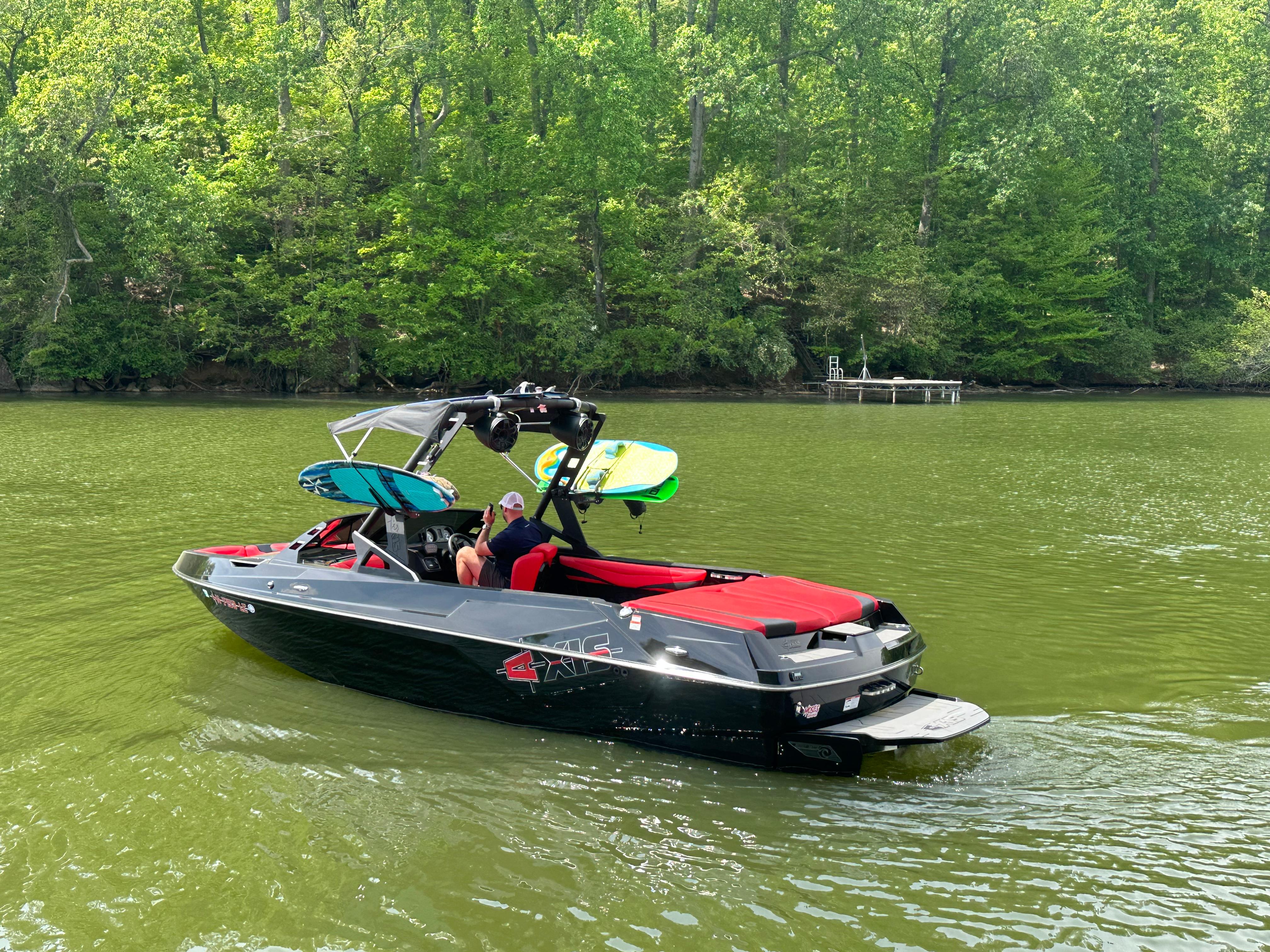 2019 Axis T23 | Yachts360