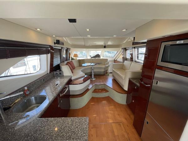 47' Sea Ray, Listing Number 100915223, - Photo No. 3