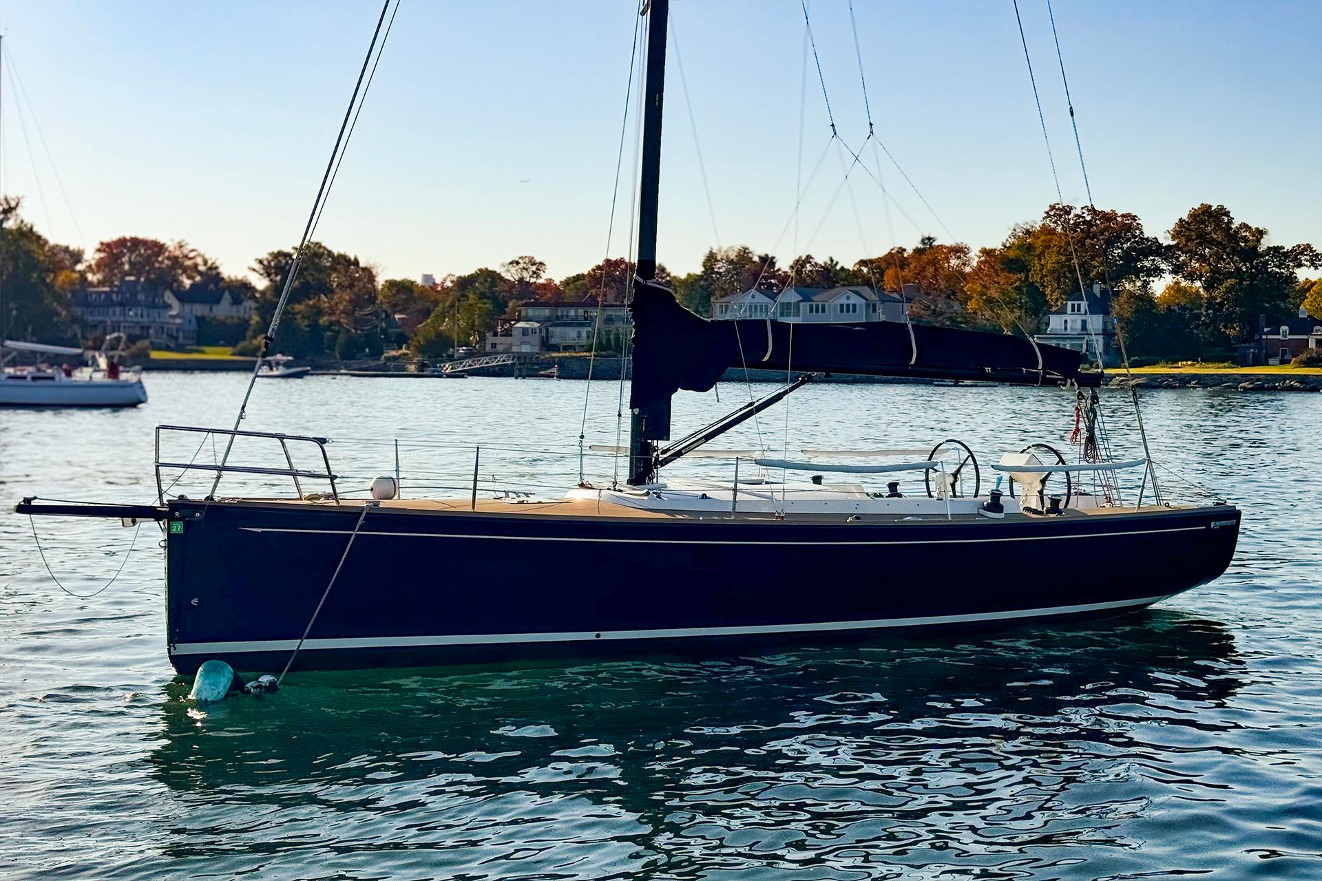 Newport RI Yacht Brokerage