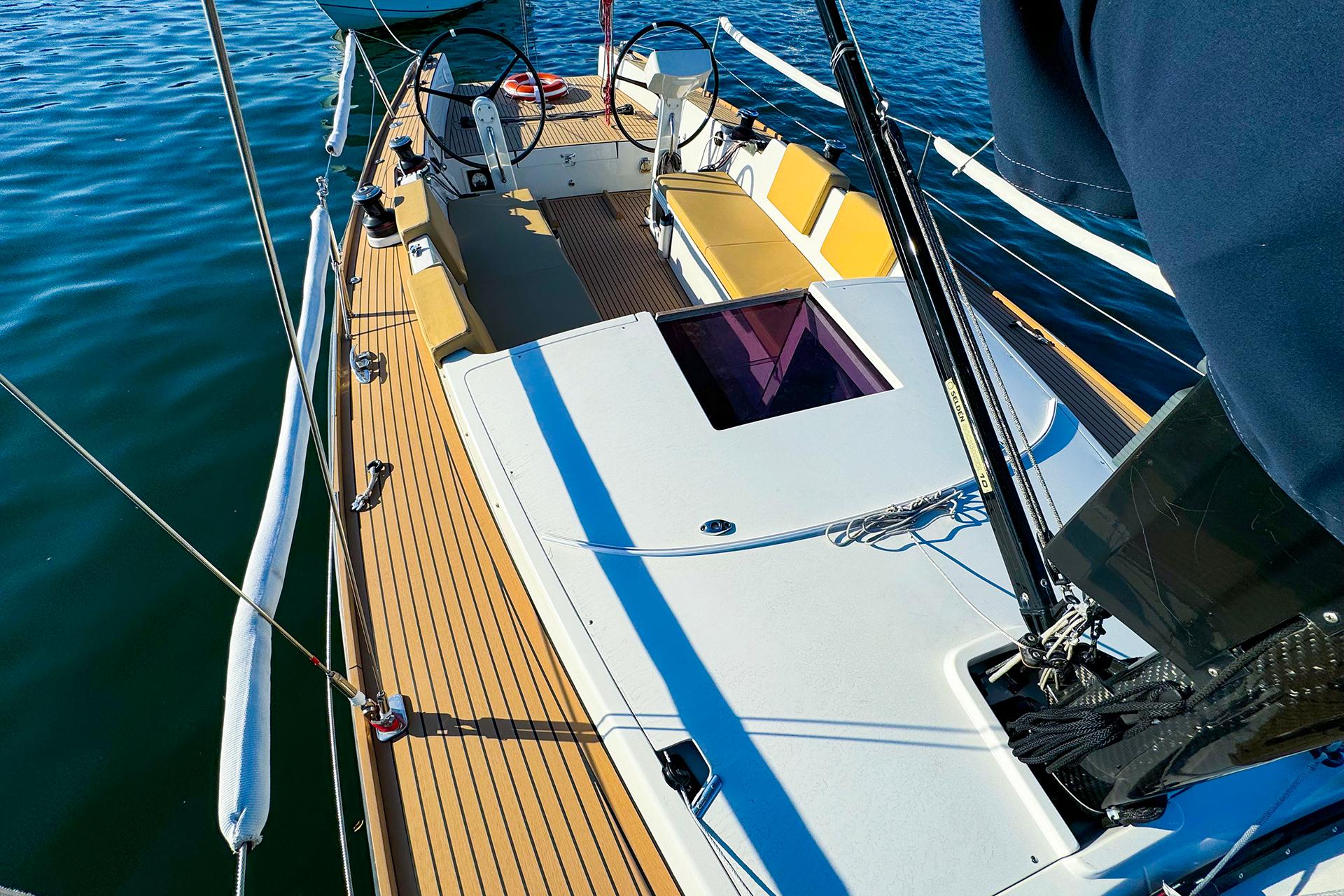 Newport RI Yacht Brokerage