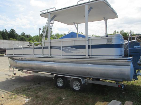 2001 Harris boat for sale, model of the boat is SUPER SUNLINER240 & Image # 9 of 16