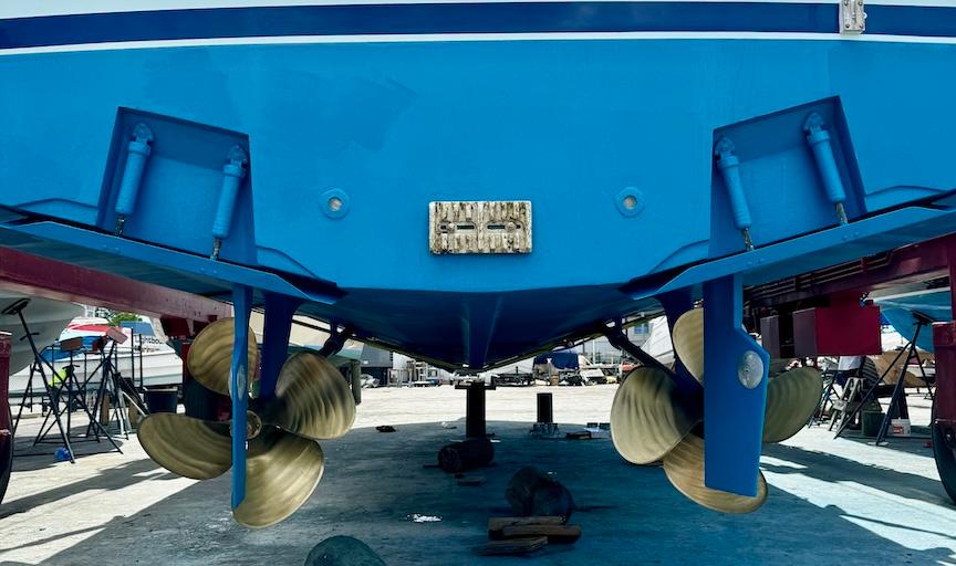 1999-viking-boats-convertible-power-9681289-20250212071254467-1_XLARGE