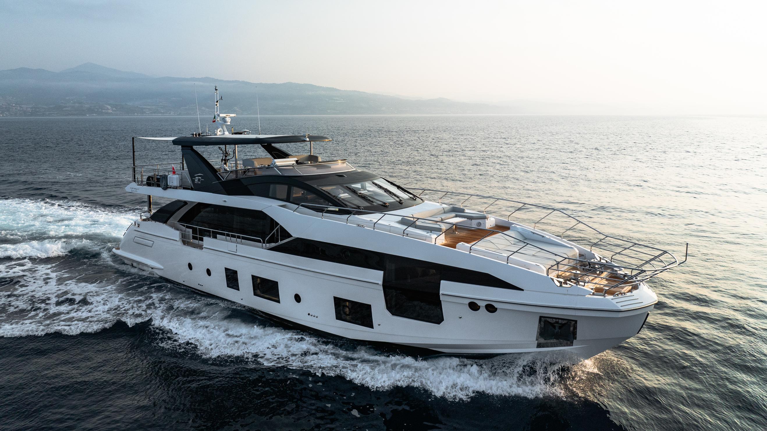 Azimut Grande 27 METRI