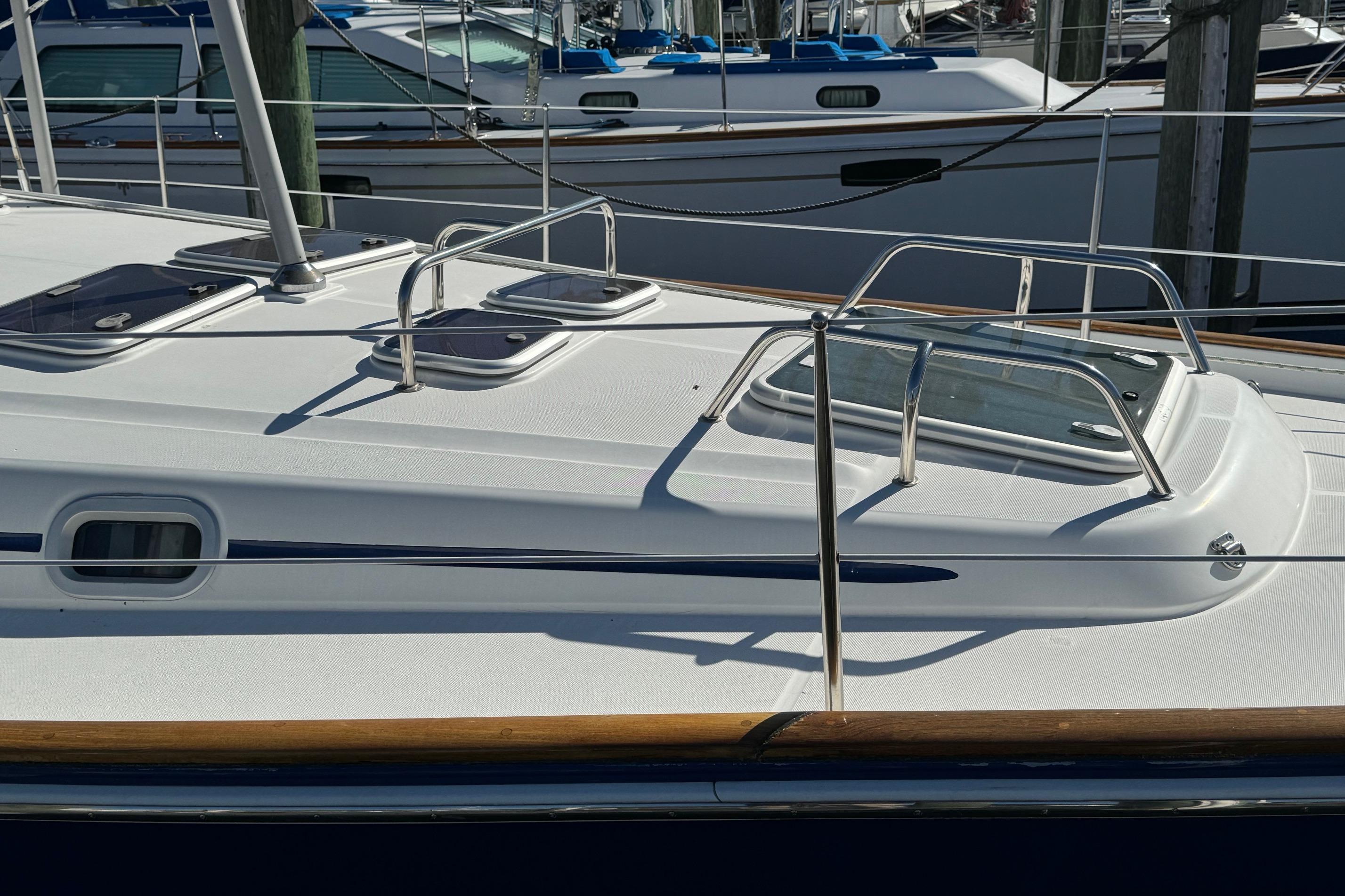 Newport RI Yacht Brokerage