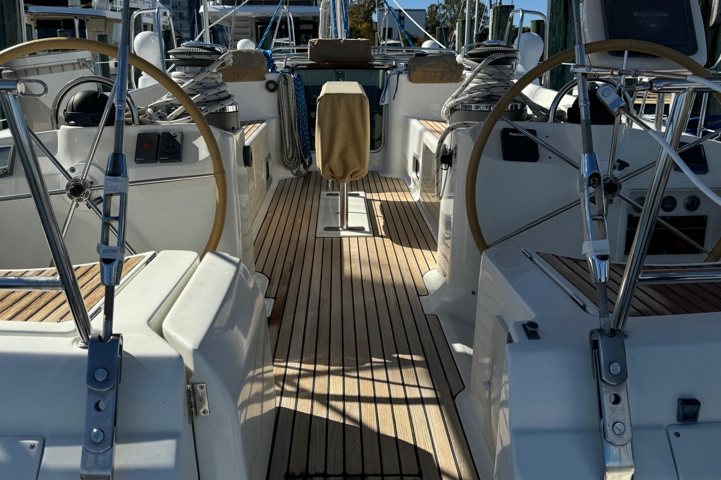 Newport RI Yacht Brokerage