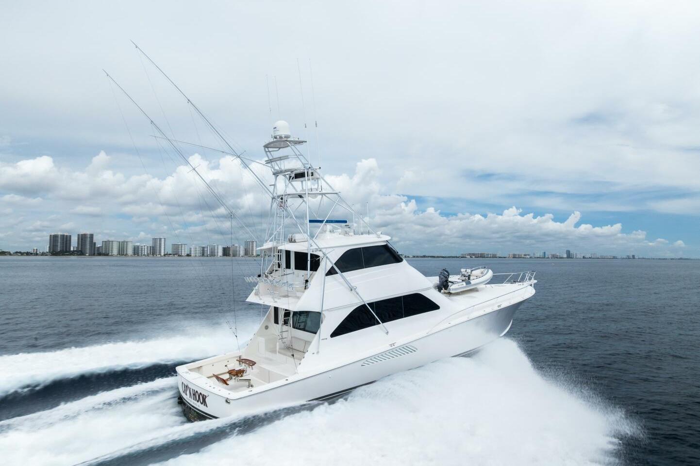 2006 Viking 68 