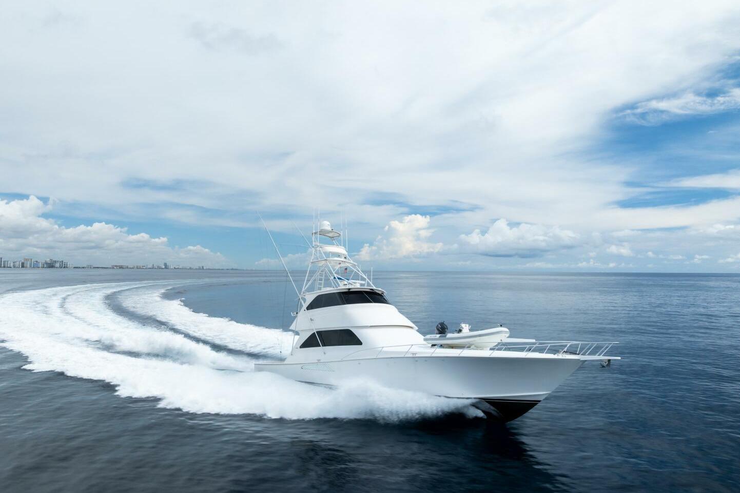 2006 Viking 68 