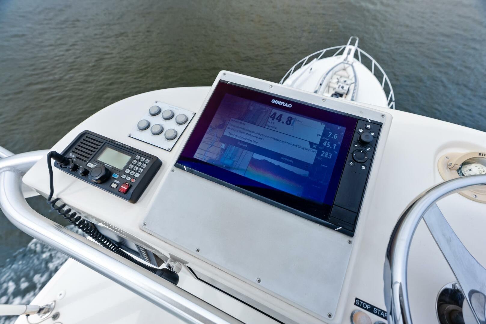 2006 Viking 68 