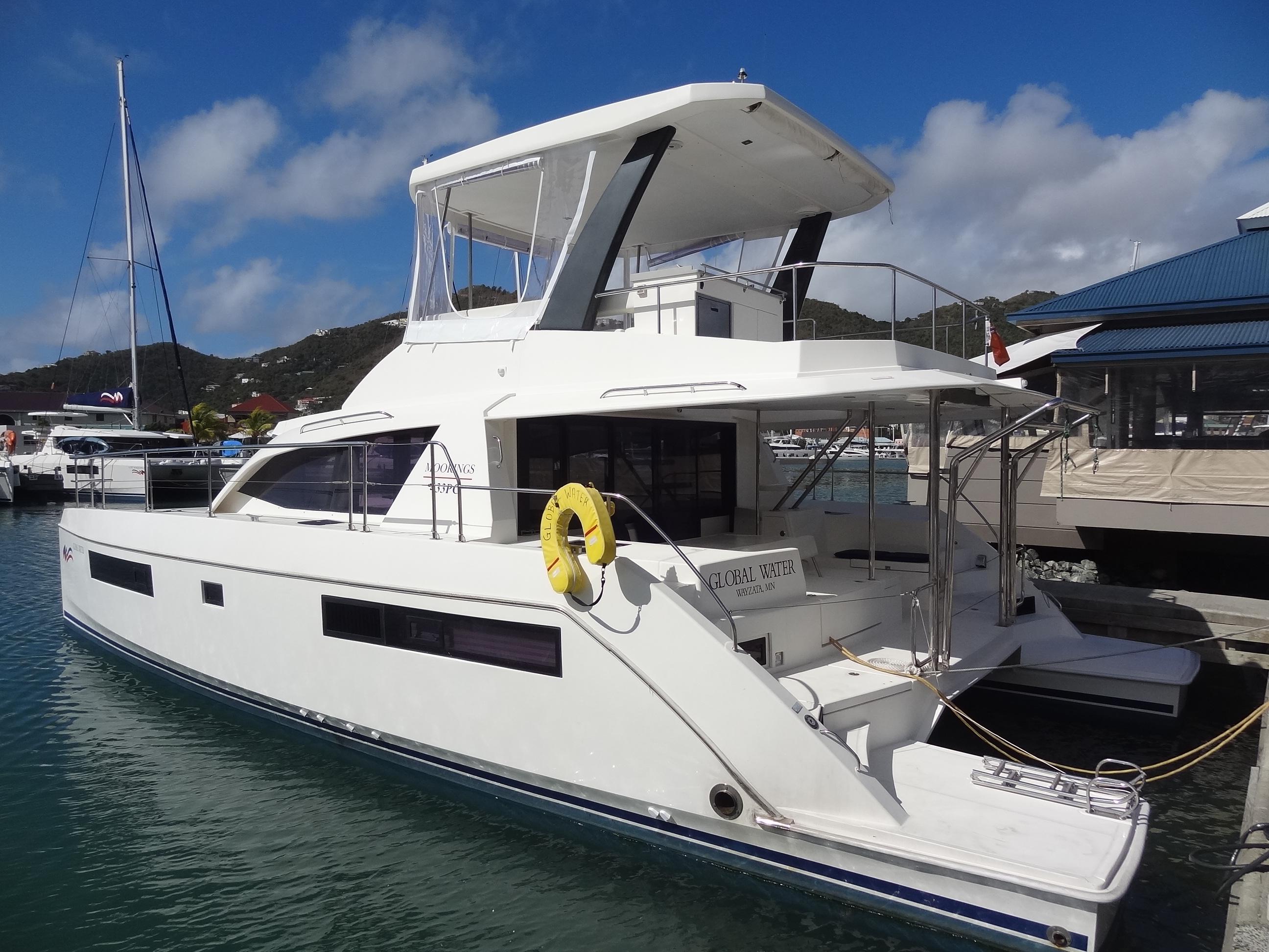 leopard 43 power catamaran