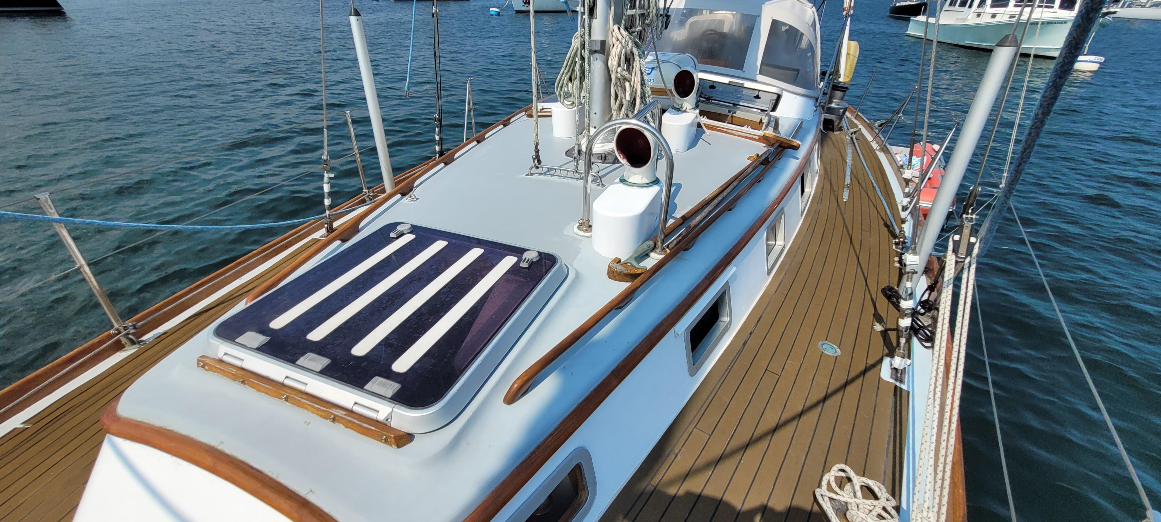 Newport RI Yacht Brokerage